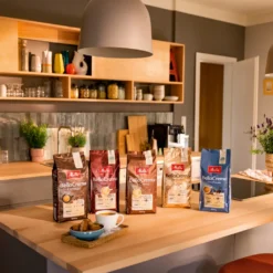 Melitta Kaffee BellaCrema LaCrema Ganze Bohne, Mittelstarke Kaffeebohnen, 8er Pack, 8 X 1000g 12 Melitta Kaffee BellaCrema LaCrema Ganze Bohne, Mittelstarke Kaffeebohnen, 8er Pack, 8 X 1000g -Melitta Verkaufsgeschäft 250aa6c2240eecf61b42f27cb0e380c7