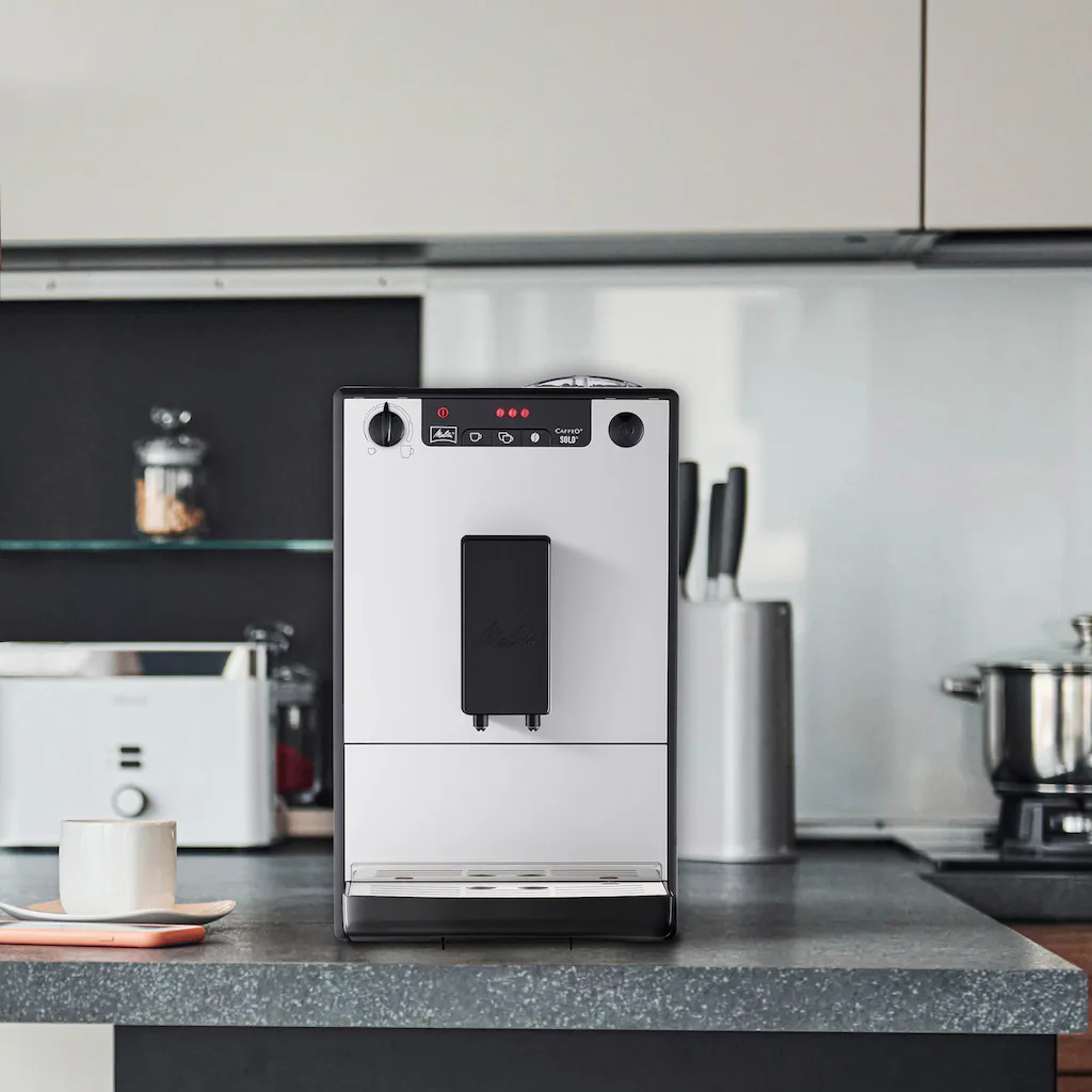 Melitta Kaffeevollautomat »Solo® 950-666, Pure Silver«, Aromatischer Kaffee & Espresso Bei Nur 20 Cm Breite 3 Melitta Kaffeevollautomat »Solo® 950-666, Pure Silver«, Aromatischer Kaffee & Espresso Bei Nur 20 Cm Breite